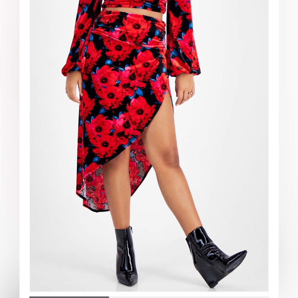 Women’s floral print midi velvet skirt